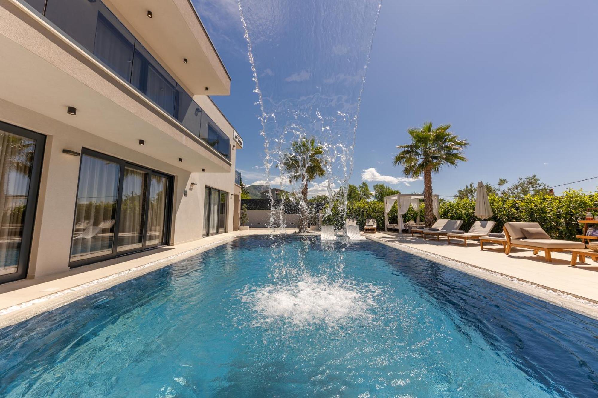 Luxury Villa My Wish With Pool Kastel Stari Exterior photo